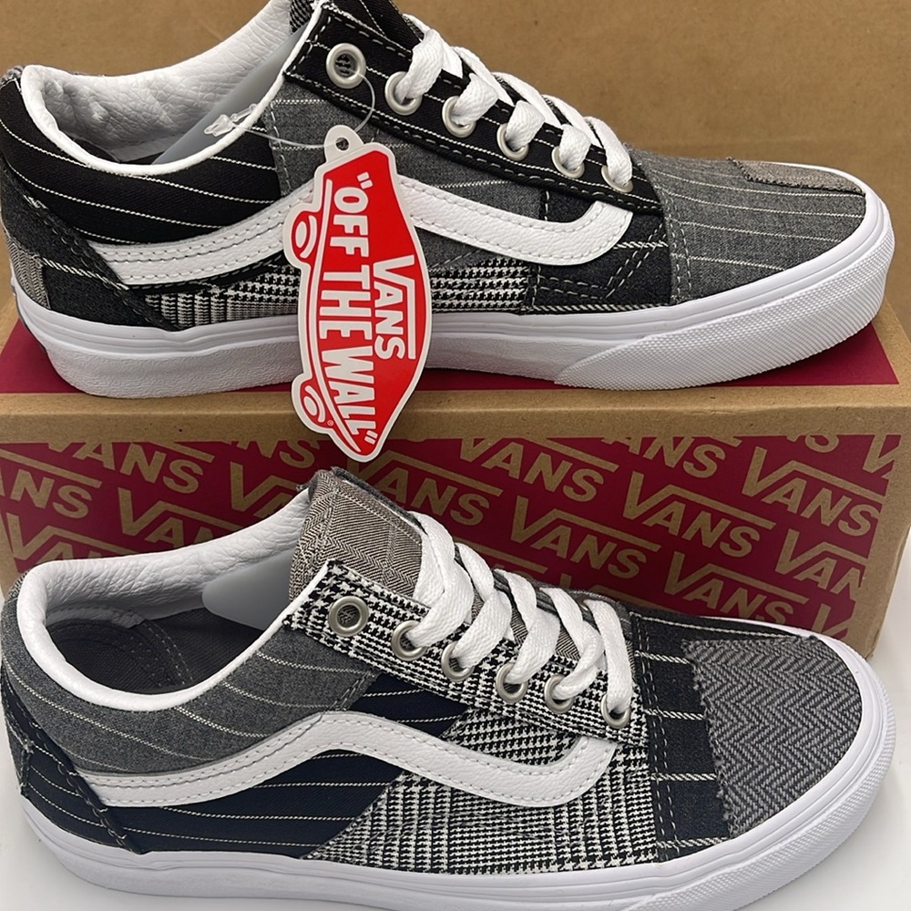 Vans WMNS Black and Gray Sneakers Old Skool Patchwork 
Conference Call Suiting - Picture 2 of 16